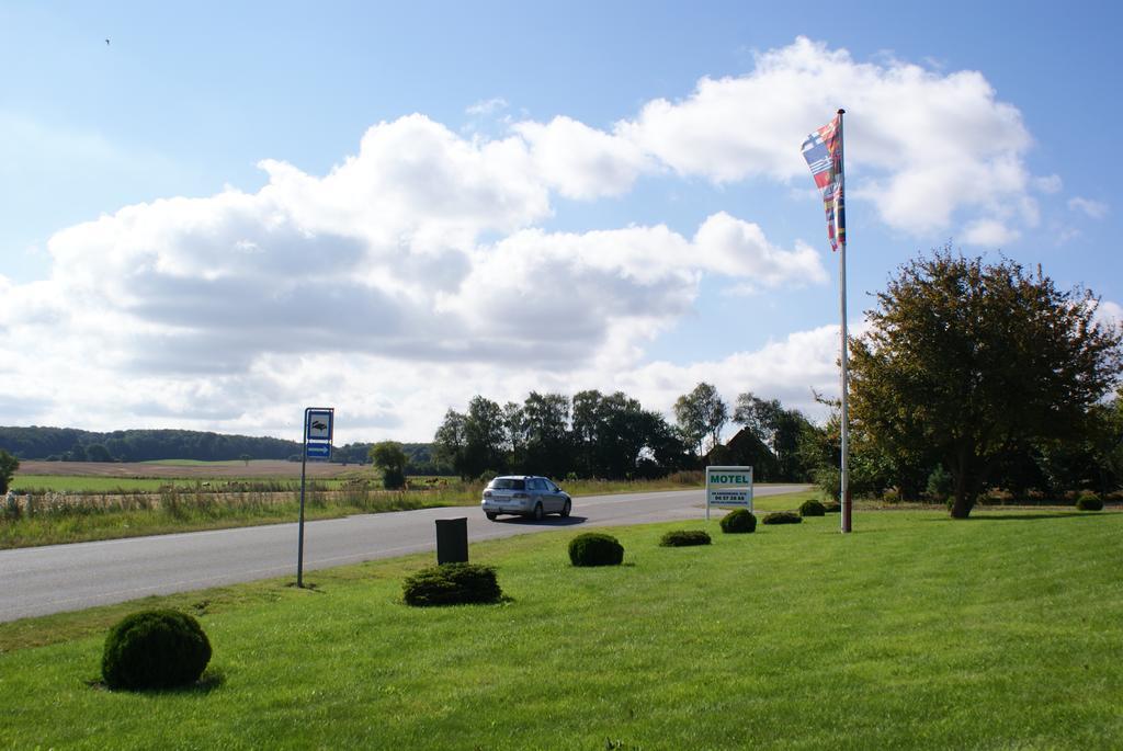 Motel Skanderborg Syd Luaran gambar